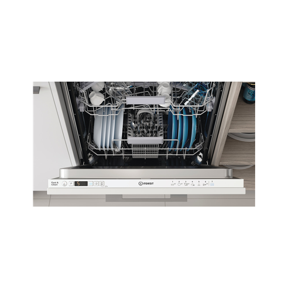 INDESIT Dishwasher DIC 3B+16 A Built-in, Width 59.8 cm, Number of place settings 13, Number of programs 6, F, Display, AquaStop 