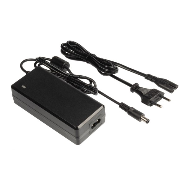 Xtorm Portable Power Station 78000 mAh/281Wh 300W (1x AC 300W, 1x USB-C PD 60W, 1x USB-A QC 3.0 18W, 2x USB-A, 12V car, DC 5,5mm