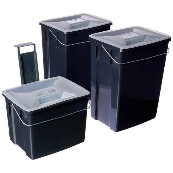 Set of BIO Curver waste bins