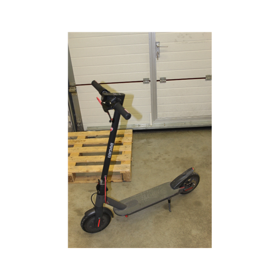 SALE OUT. Ducati Electric Scooter Pro-I, Black, USED. DIRTY, SCRATCHED, REFURBISHED, DAMAGED REAR FENDER, NOT ORIGINAL PACKAGING