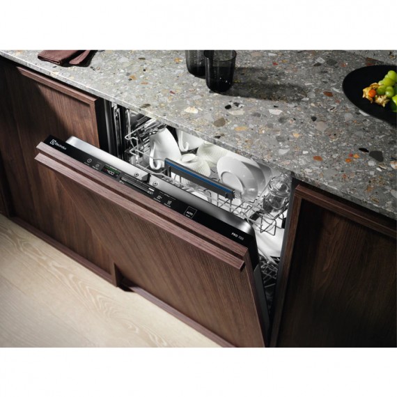 Electrolux EEQ47210L Fully built-in 13 place settings E