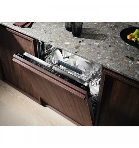 Electrolux EEQ47210L Fully built-in 13 place settings E