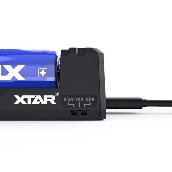 XTAR FC2 battery charger to Li-ion / Ni-MH, 18650 20700 21700 AA AAA